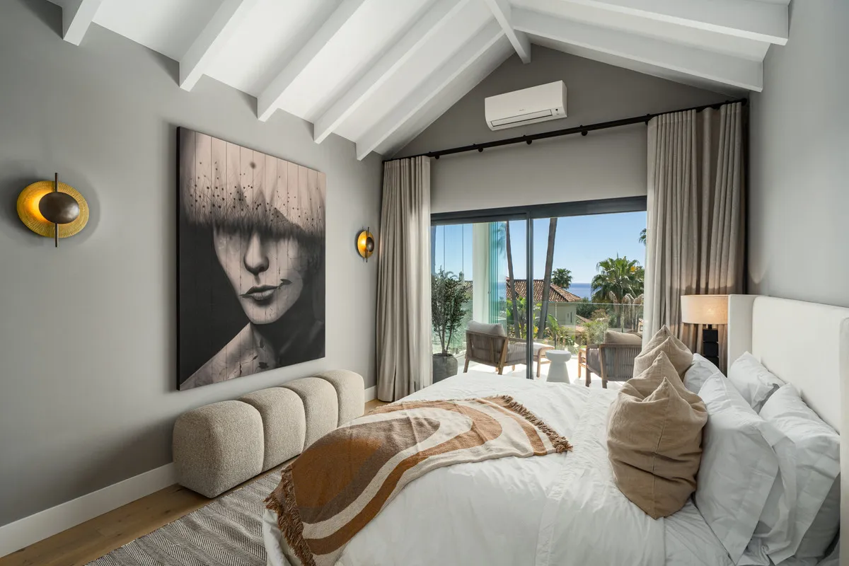 f55b34b0-6fca-47f3-a3a5-c26af25ba199