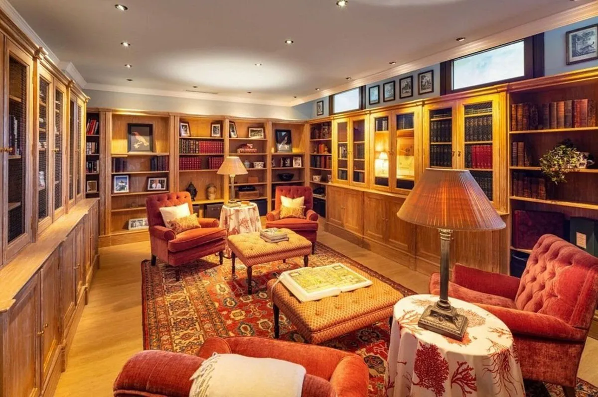 19c0c69d-673a-4531-b14f-fcefc5674e77