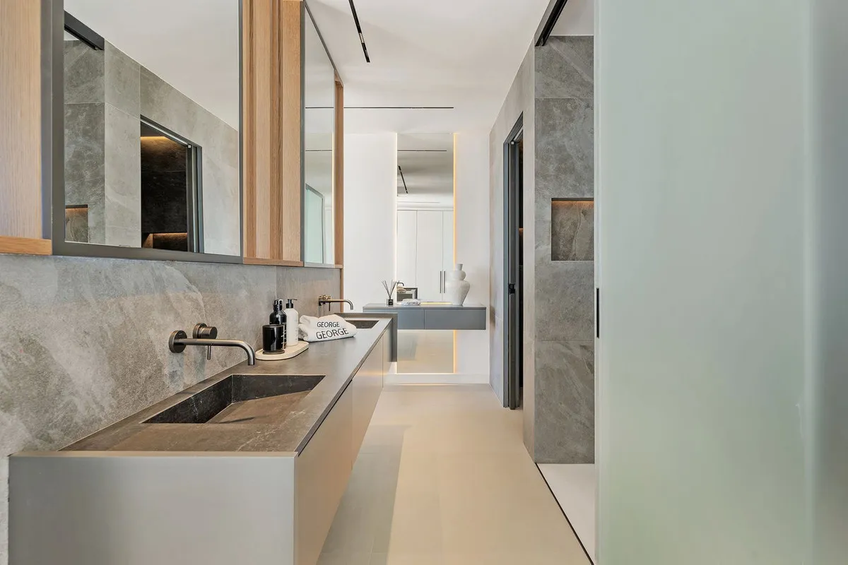 4293be7c-5a56-47ca-8aab-875e5980921c