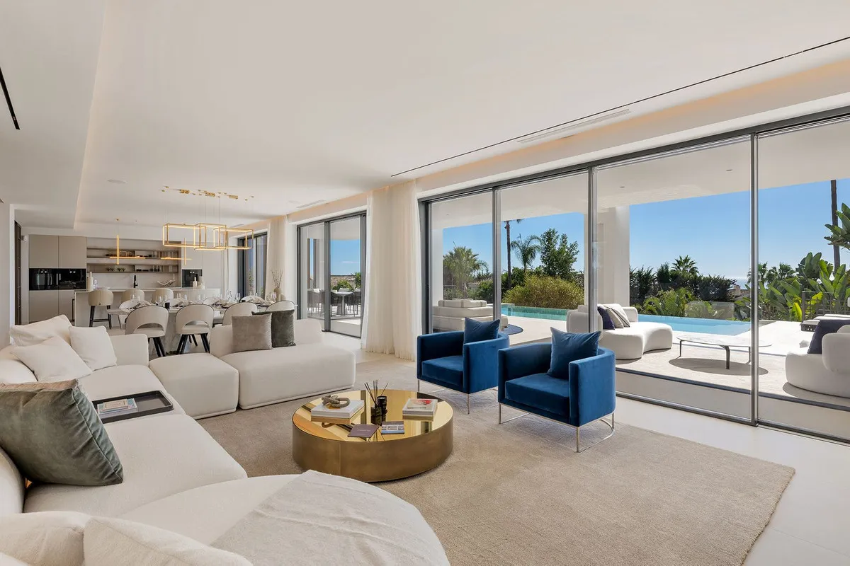 6db34bb0-788e-45ab-ae09-7d7f3f581a30