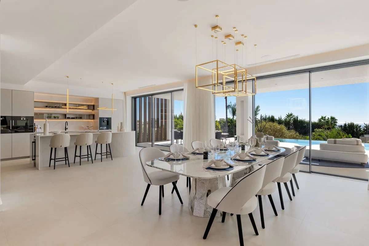 81efe231-ddd9-4521-a251-a8f91527db91