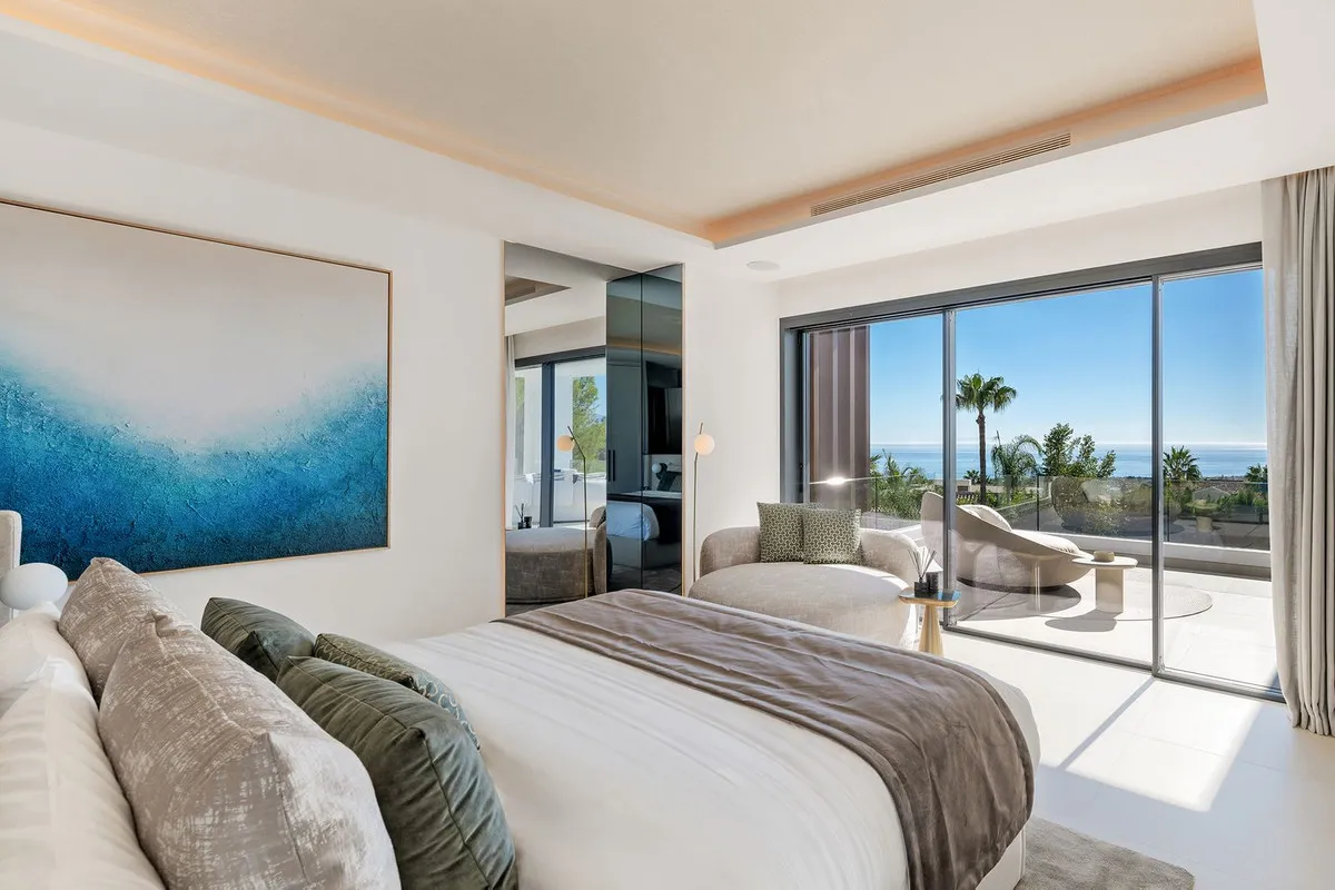 dbdd2af2-0b90-4439-ad31-a6d8118bbaff