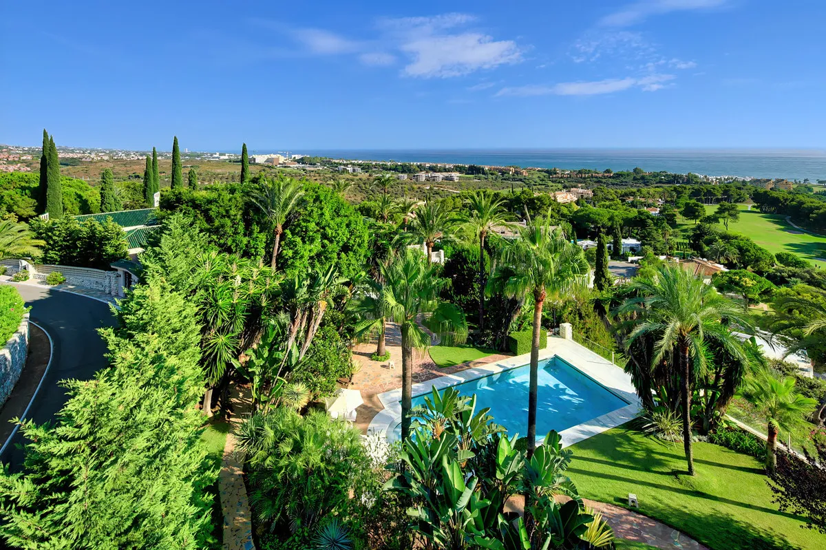 b20f7585-1f33-4d09-9db2-769bb9e4511d