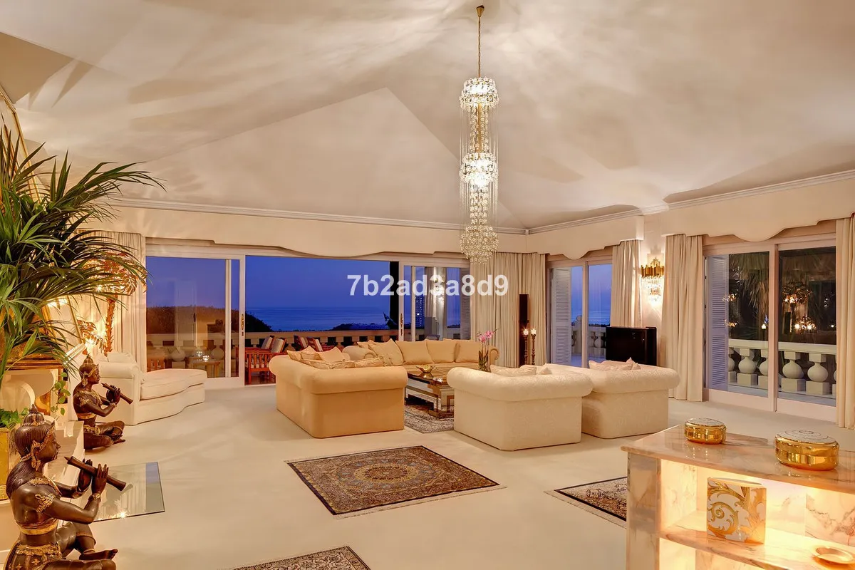 05c77898-9027-4a2a-ae79-e117d0df431b