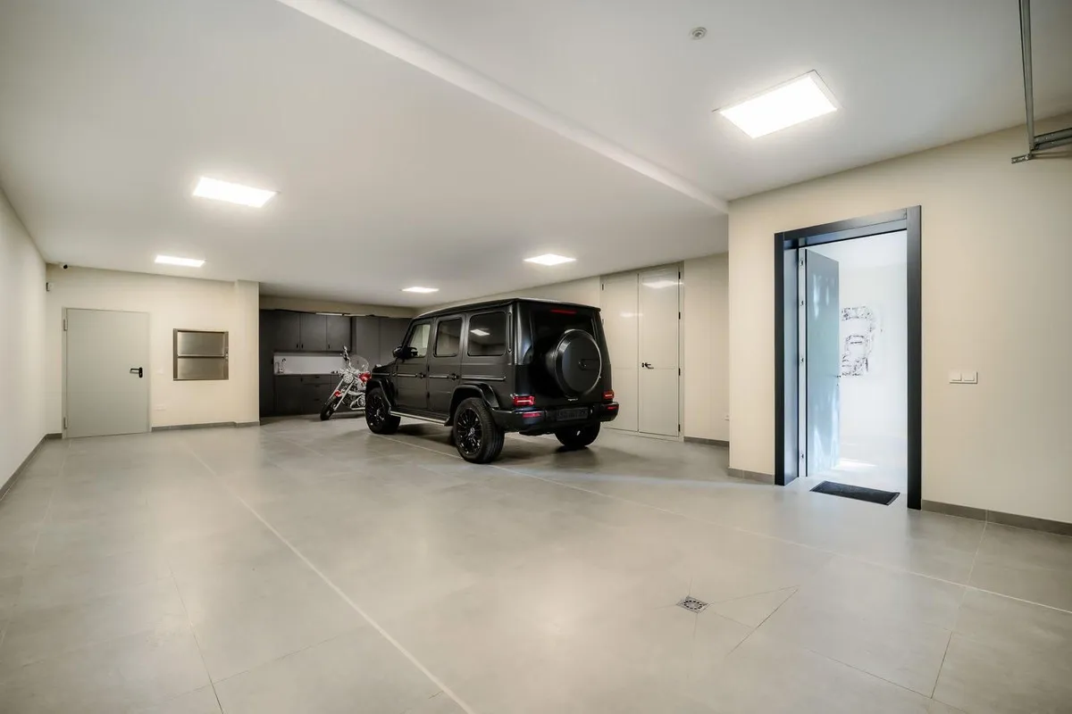 7dae50e4-cb1a-40e1-bd76-f2af6d6a5c56