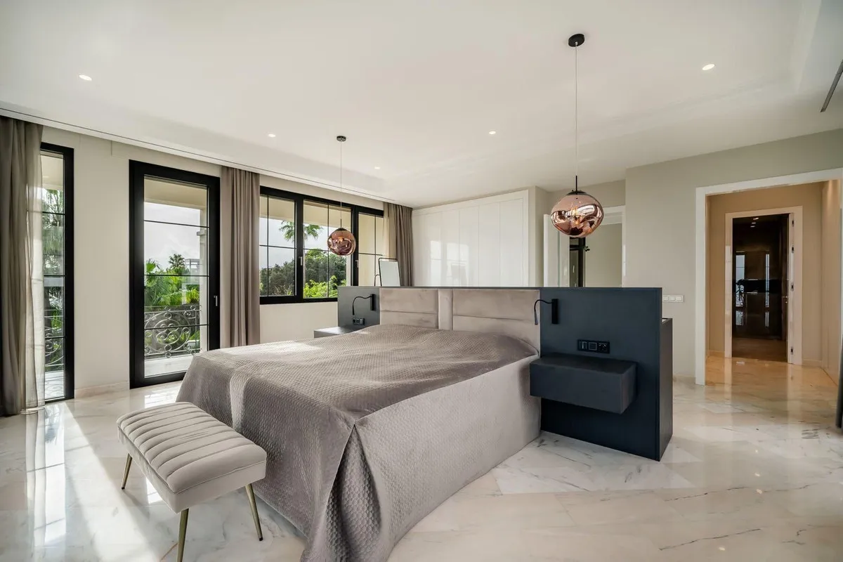 90f4ac59-6343-461e-bf46-732f5e54838b