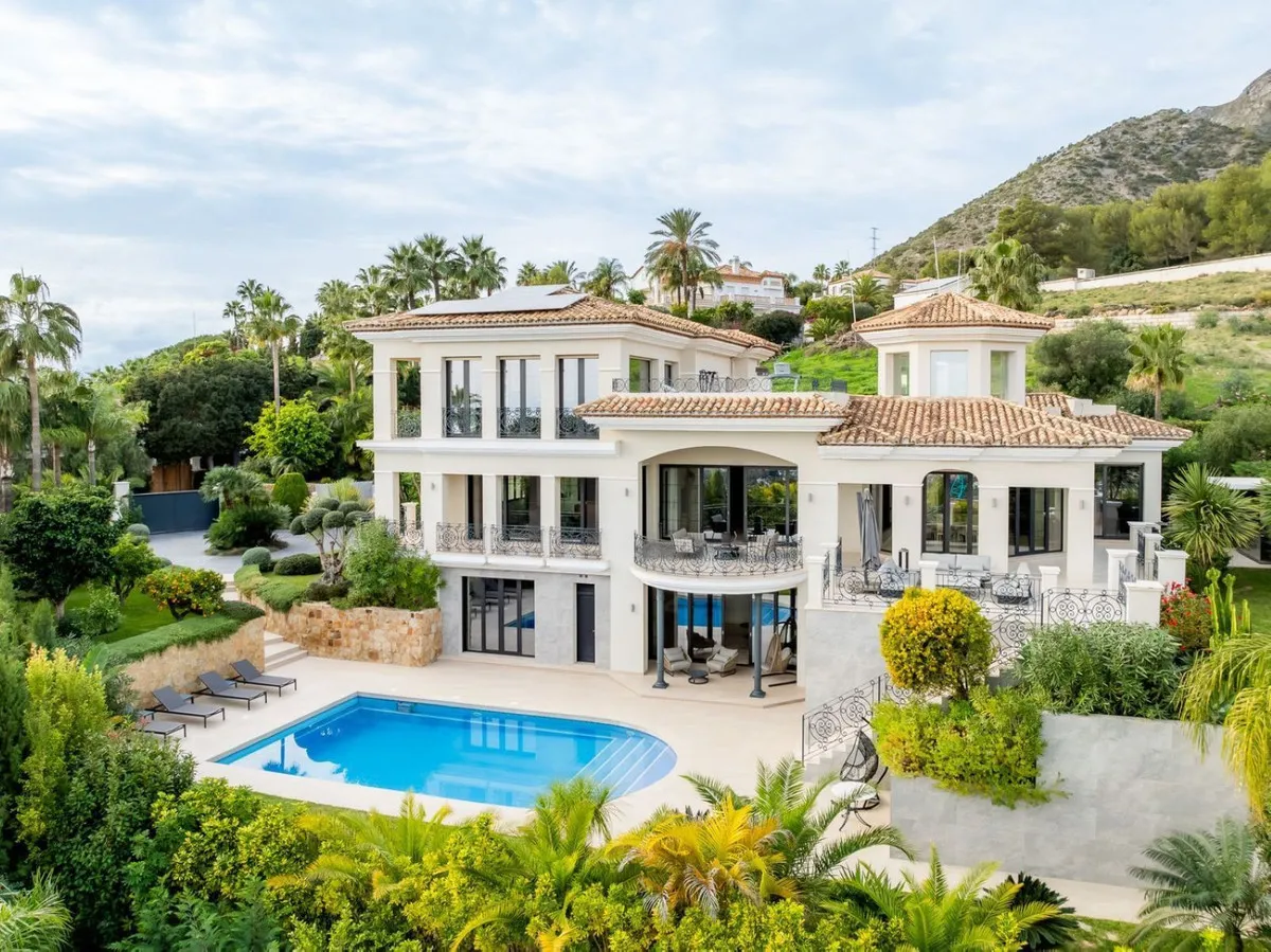 Panoramic Luxury Villa in Cascada de Camoján, Marbella