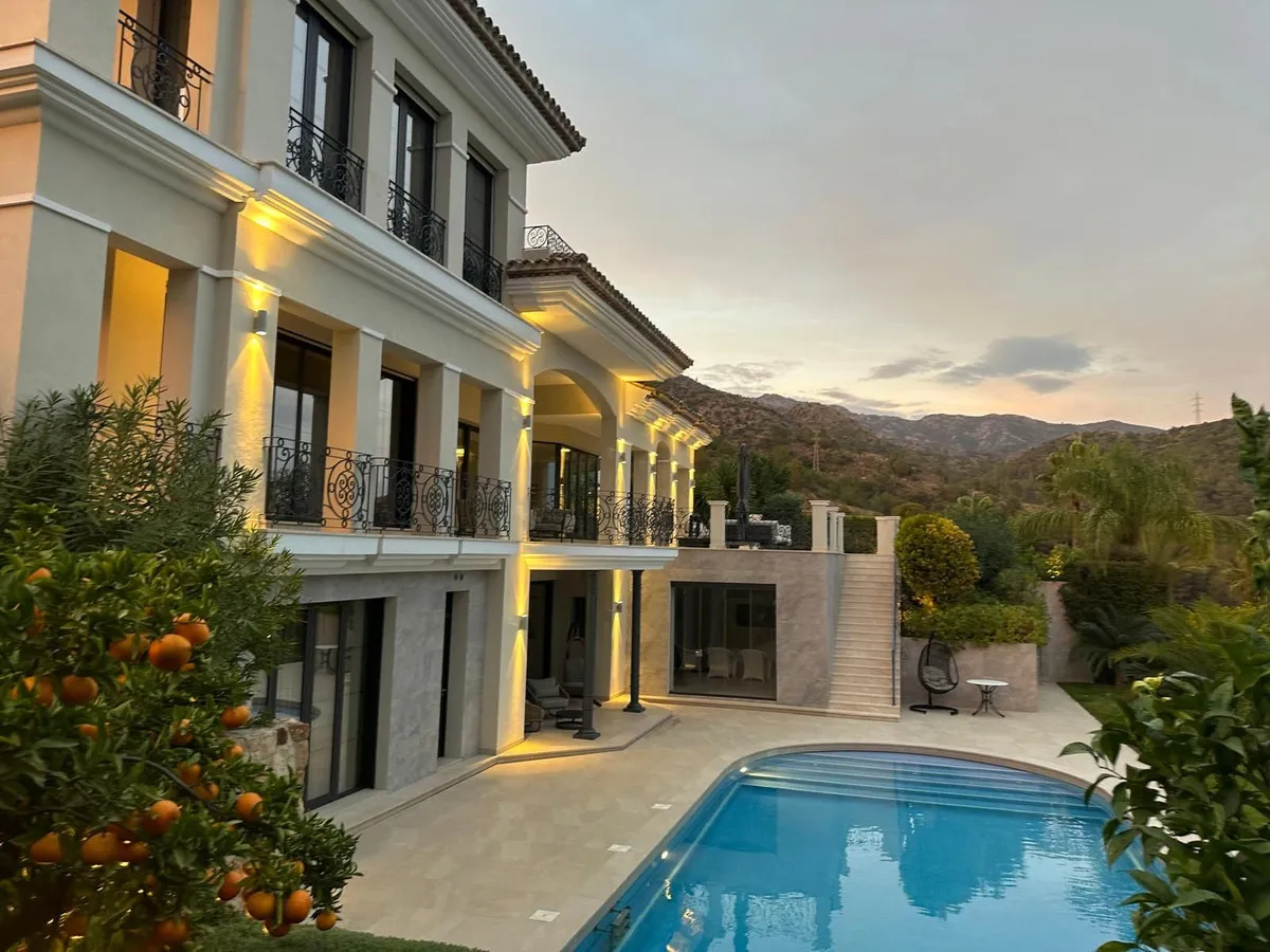 c89aec42-10ac-4e11-ae83-621b9f8f3857