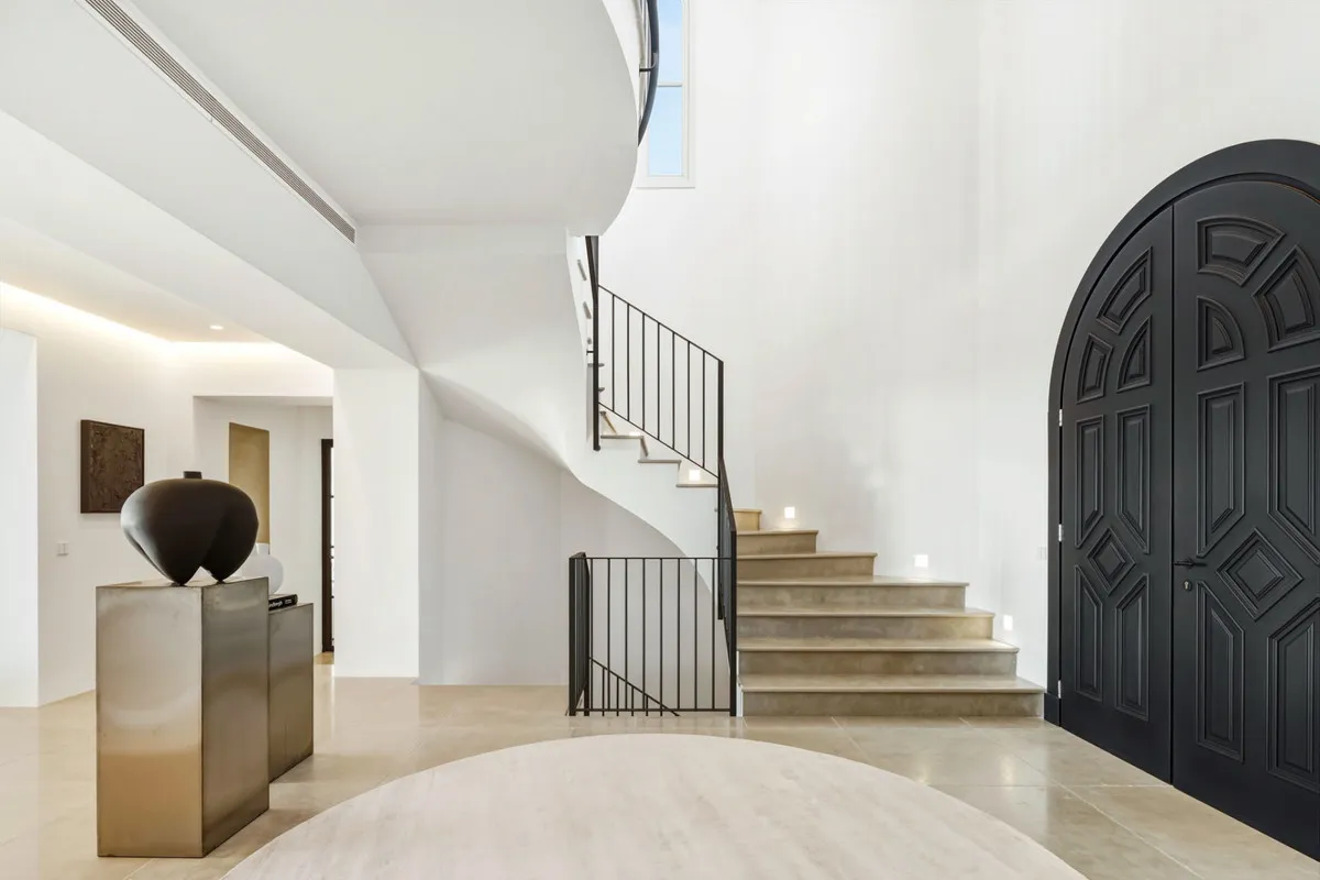 3d97f767-ec1a-4c0c-a840-addb465c6135