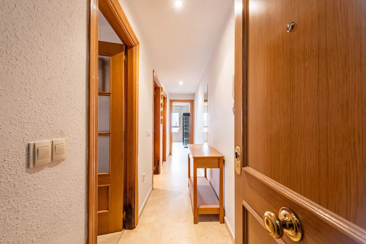 9815404a-5b88-43c4-bad3-91d85d005bdb