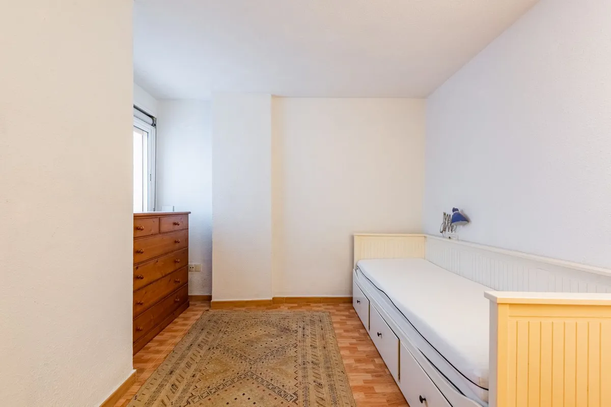 b425131b-c625-4685-8c12-5ca8e450ec5b