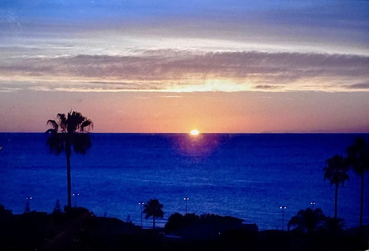 ef2ce8d6-eea8-437b-bc25-def902d476bf