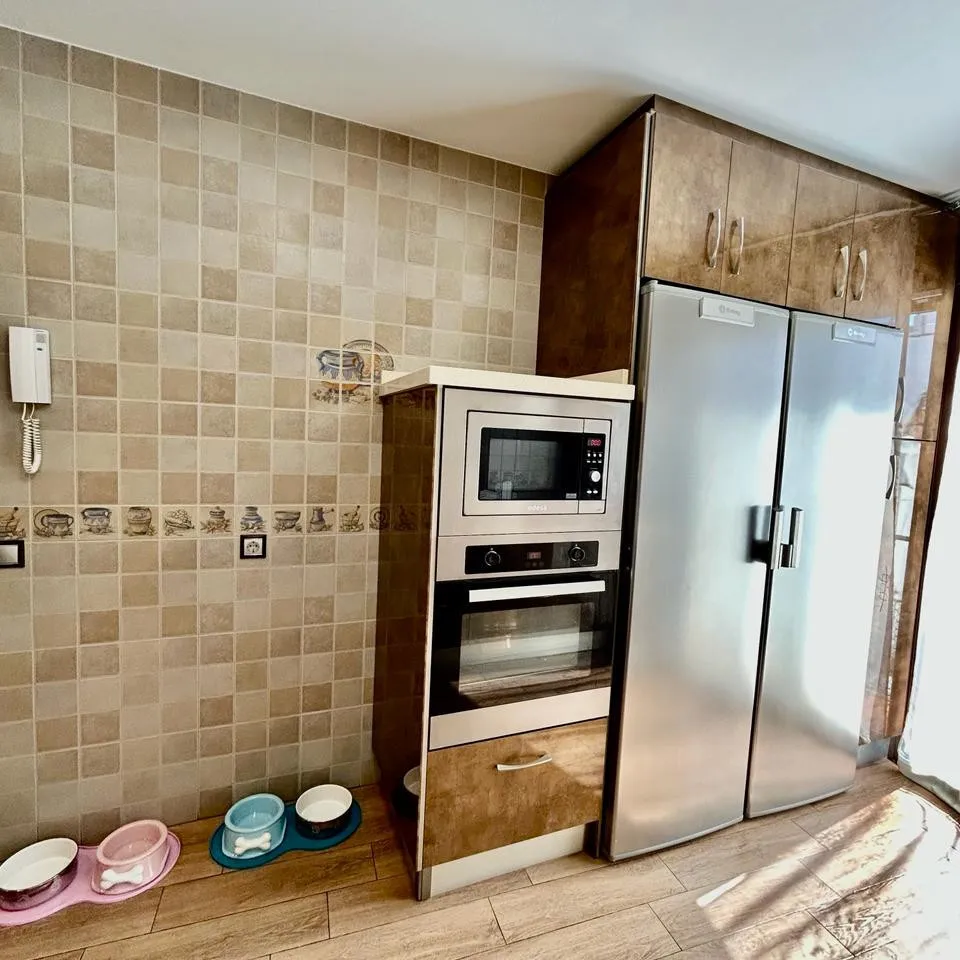 76c15834-cf66-4f46-bed0-68b32795f336