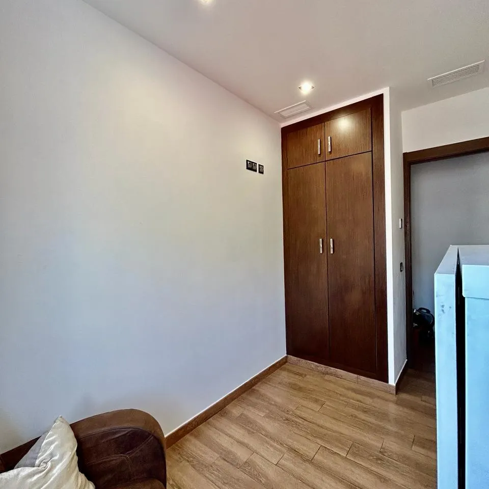 934c49d0-67ee-4d65-bbc4-1ad26d023846