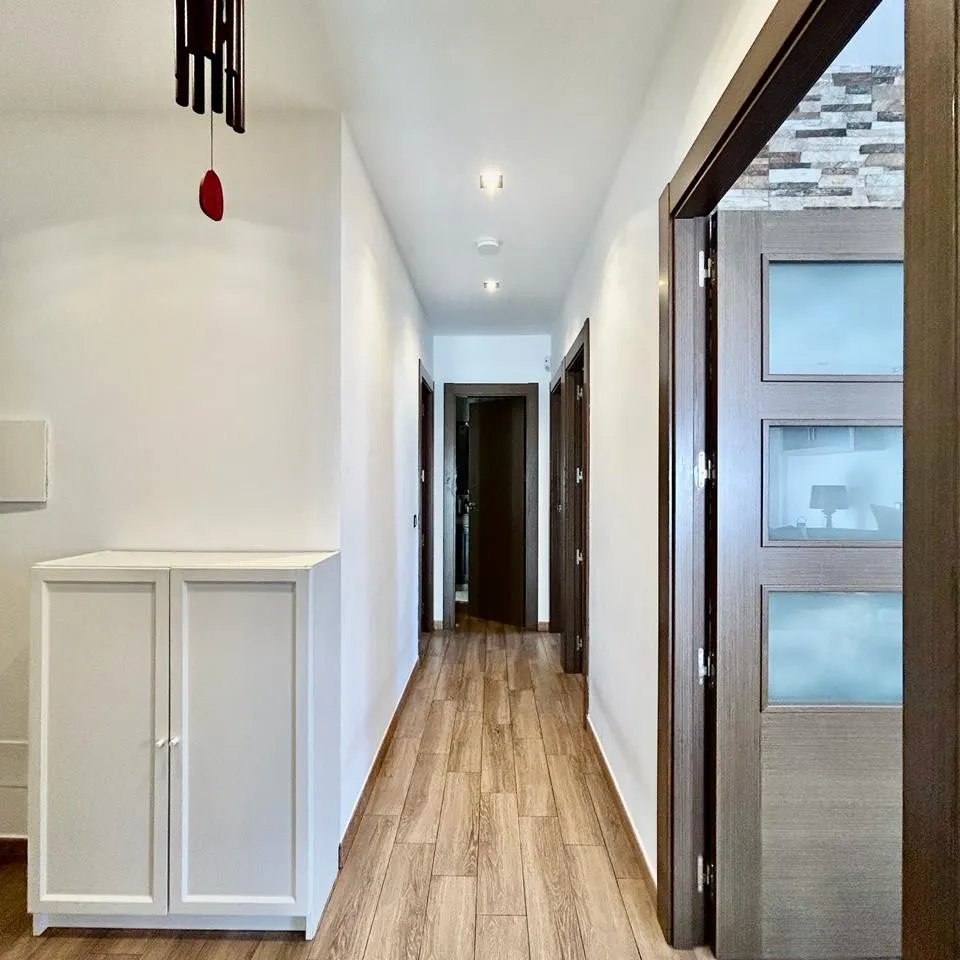 ce2d6e67-f49c-45af-bc2c-dec4a9731e0b