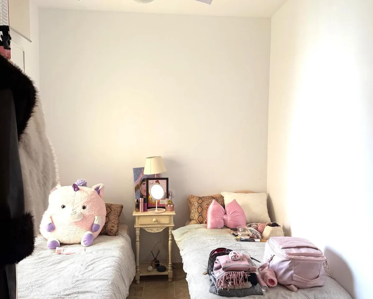 bd1a7698-414c-4d8f-a284-c3096513bd42