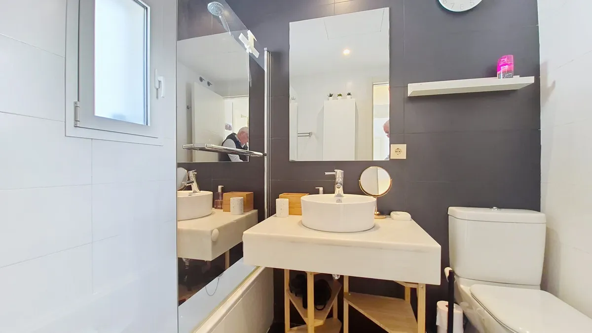 dce6ac8d-7d17-48a6-bf18-3ce5667c91ff