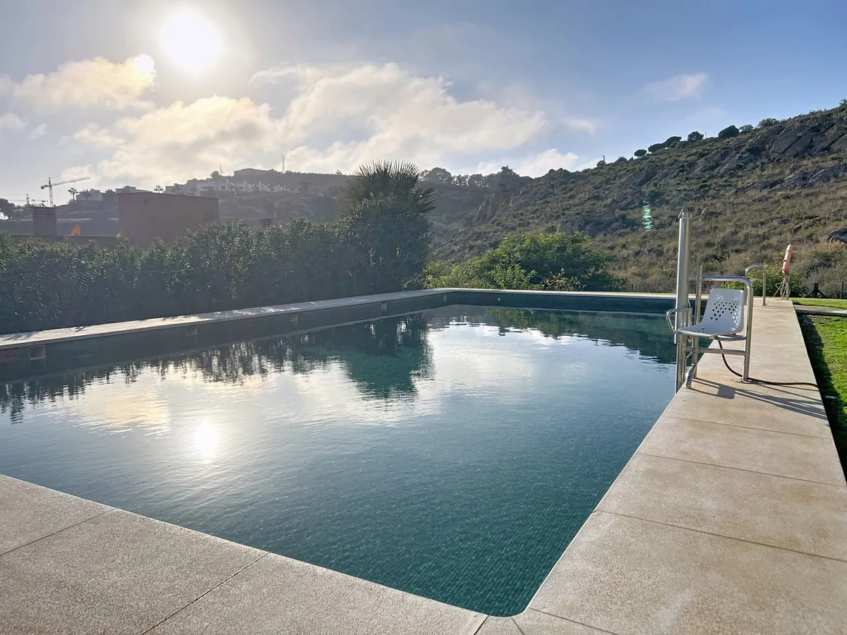 1b6be4ba-6593-42f0-9223-fb904d2f73f5