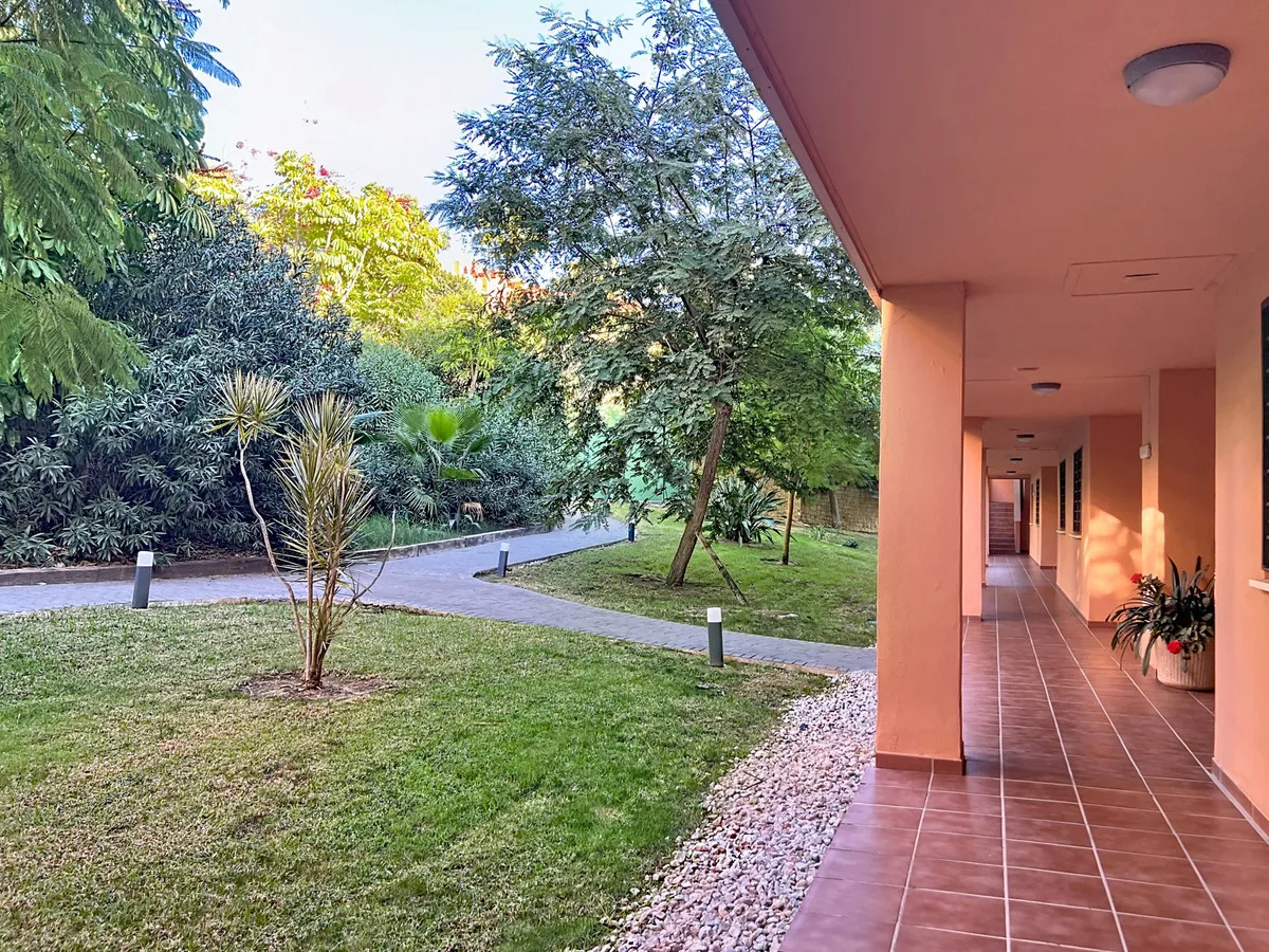 26d338b9-0474-485e-a968-6022a9ce3d94