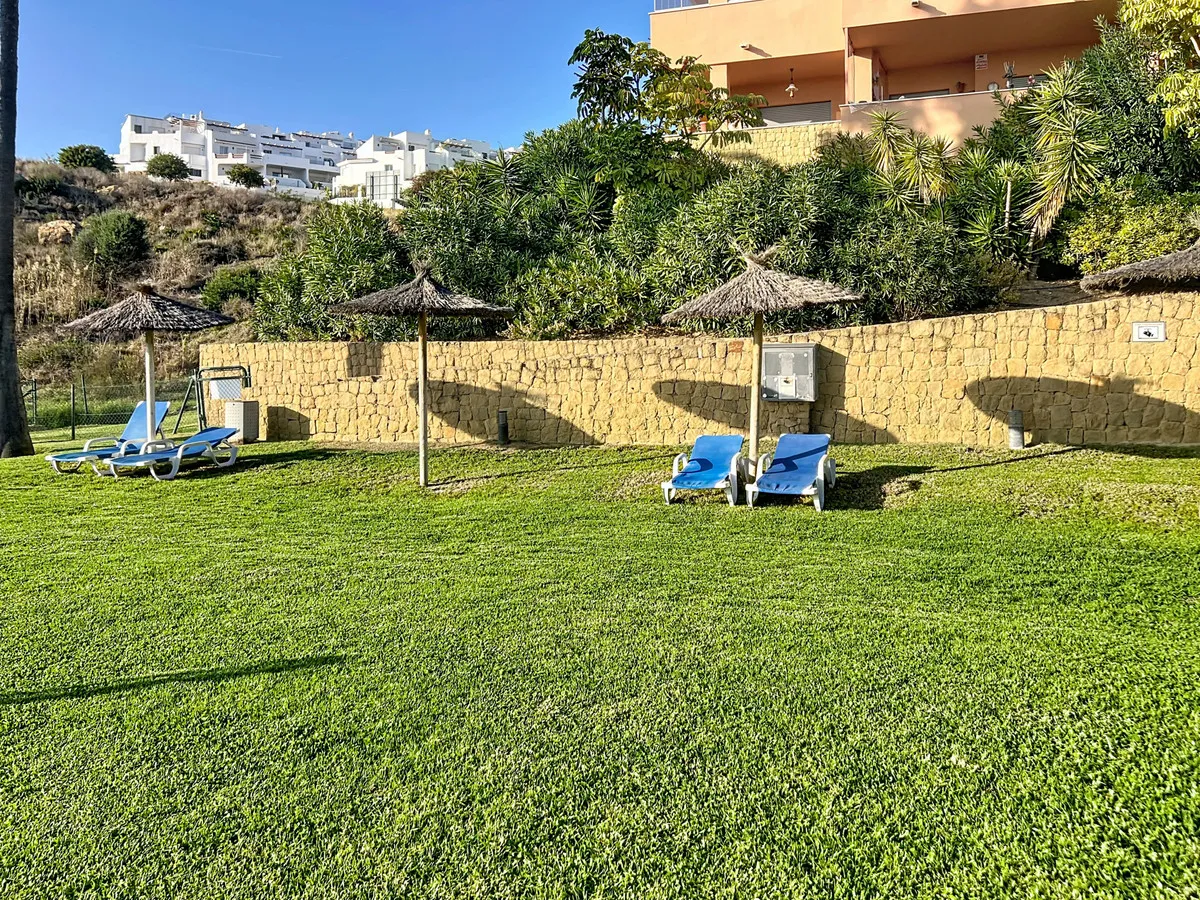 40cdbbf9-b16d-40b2-9615-941b88cba796