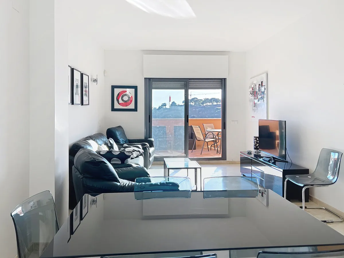 b6cb0fe3-9c43-4479-9a0d-cb4e0968031d