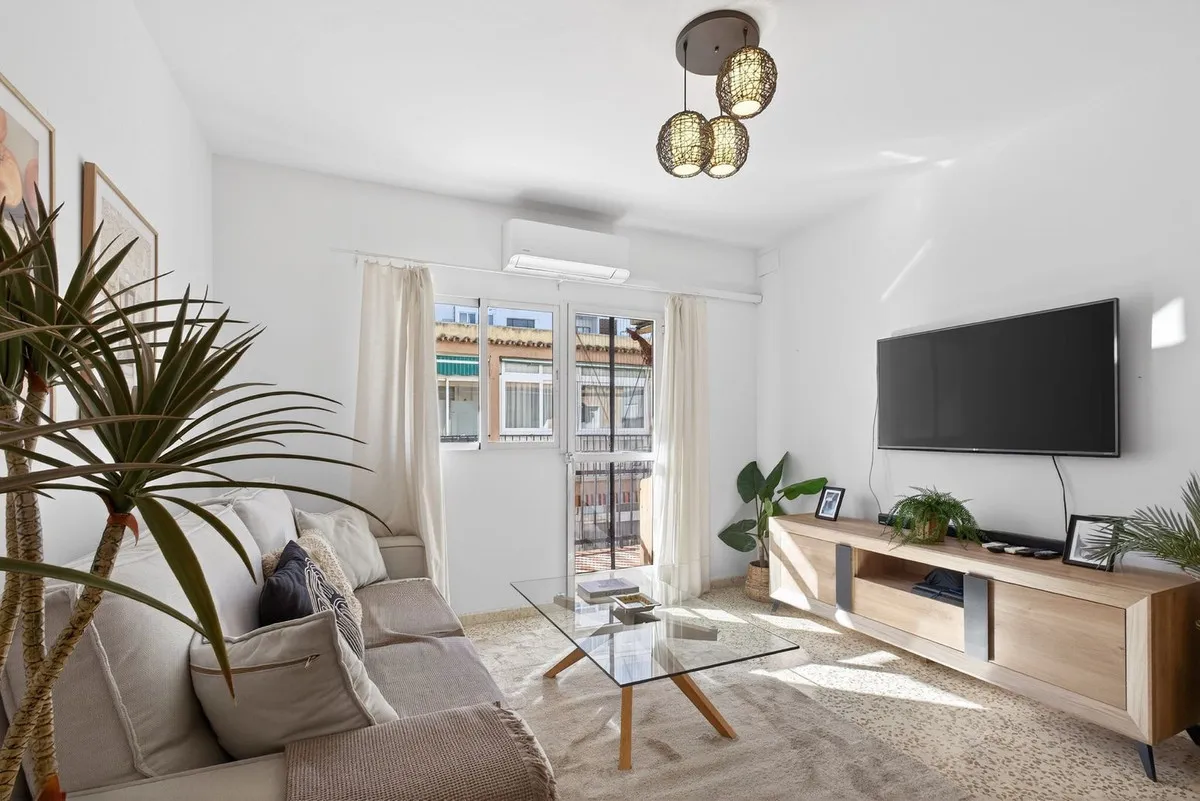 27ba5173-f80f-48bf-85ec-13b4bac33fbf