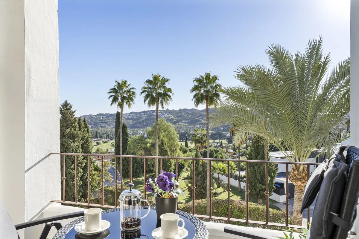 0a49a5d8-3144-43ff-8765-15cf8bfbb1ee