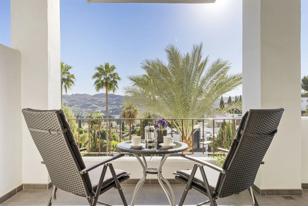 38b70295-308d-487f-a136-3144b9b8493a