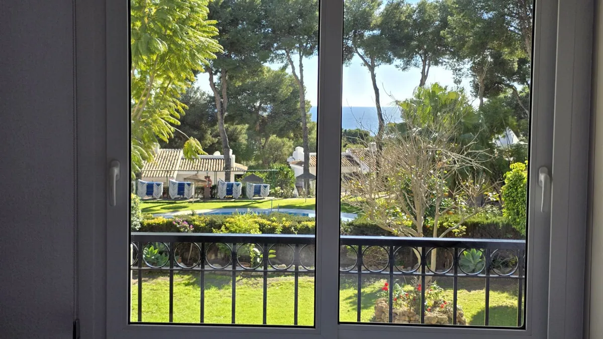 53c4986e-2f72-47cd-8ad9-3eb8279ac050