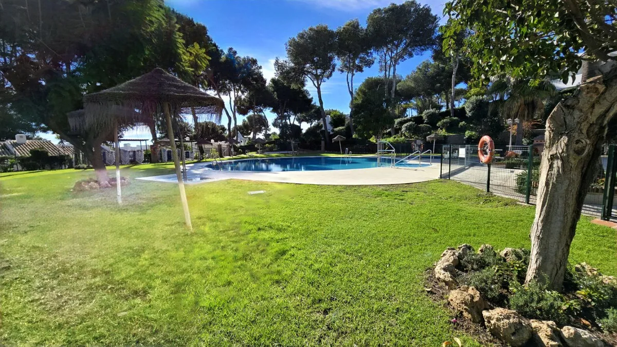 5bd75f53-1f6b-4fe1-87f1-e79144967a4d