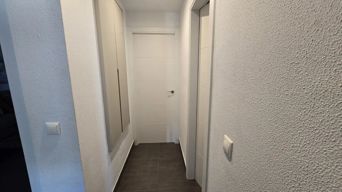 7070c1c1-cb37-42d4-aa92-d952e12293fb