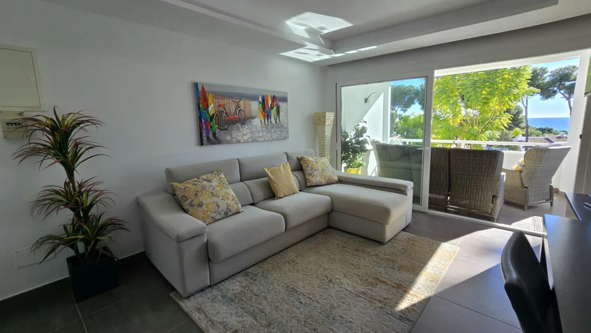 bf6f3a0c-5949-4539-a7c3-4810598f478e