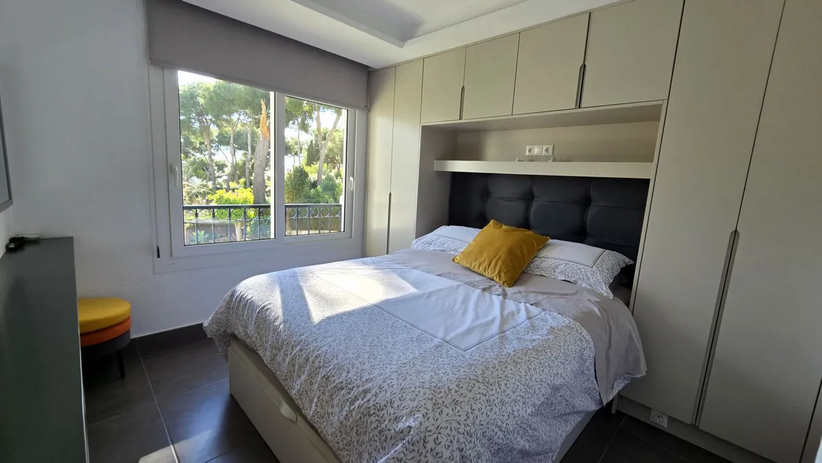 d8dcd3f2-7ee7-4eb8-8b72-2caaa88cd017