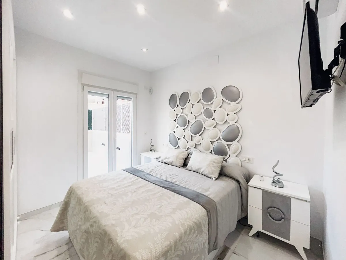 b59232bb-b761-4295-8a4c-a53ebc7736d3