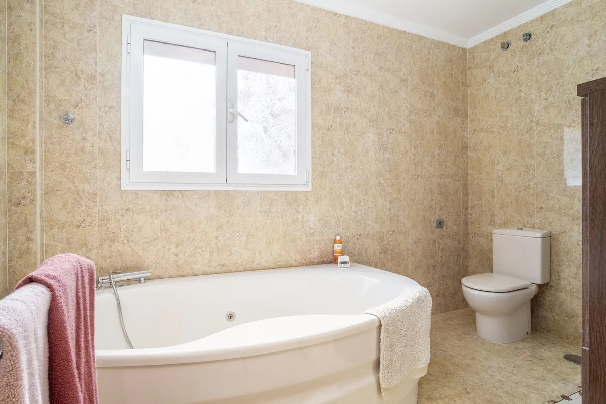 d307dd39-b991-43cd-a6f2-fe54a309daa8