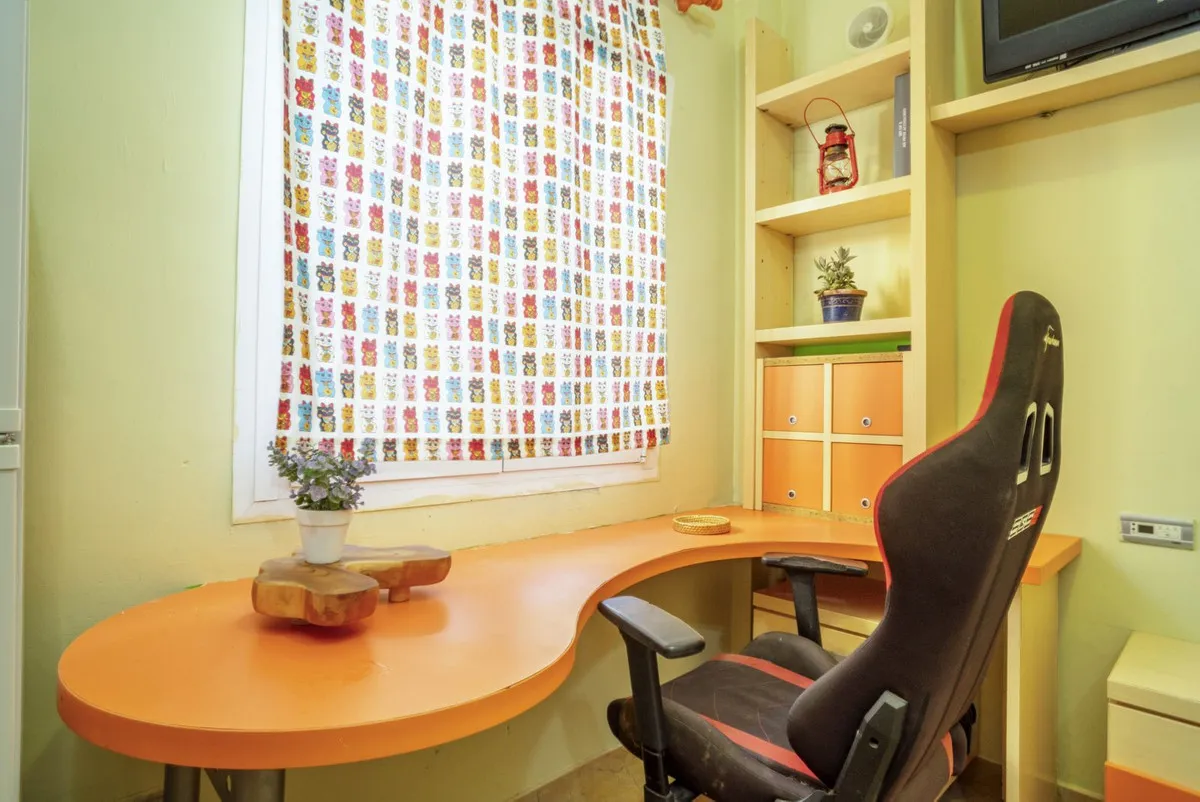 f9c15a0b-e3f6-491d-a316-91aaff87d528