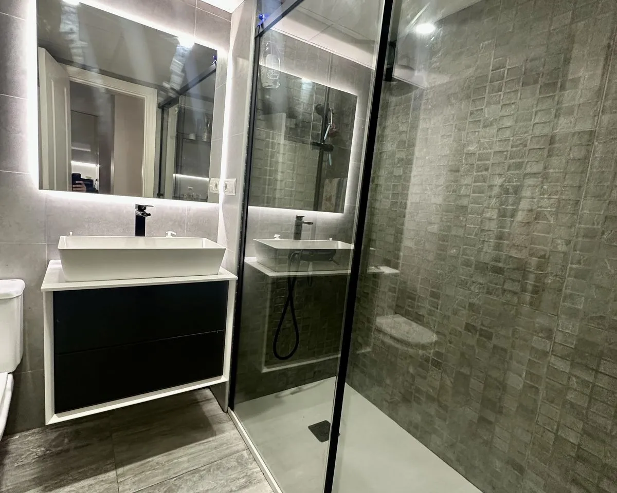 c6071e35-cbd8-4756-a8b1-3db90f7cbdc9