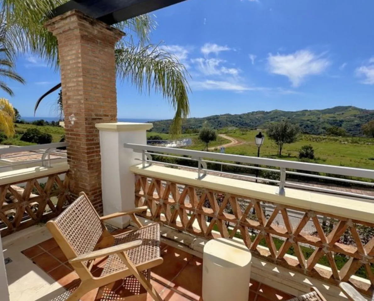 4a1ab767-4e70-4781-8d59-ce3d1cbc4c20