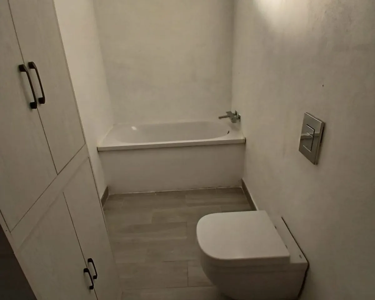 5e99494b-7e65-4166-8b52-8a7fd7161ae5