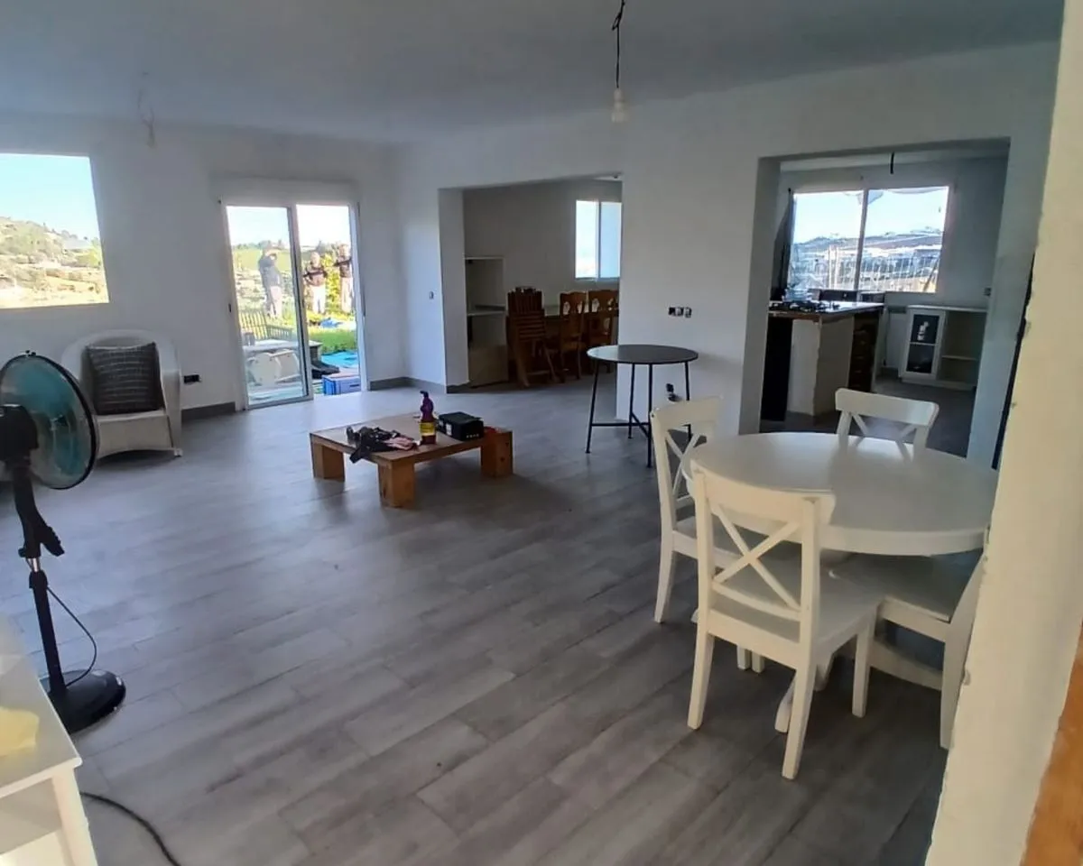 c354809e-574f-4893-a120-e99294ea4c15