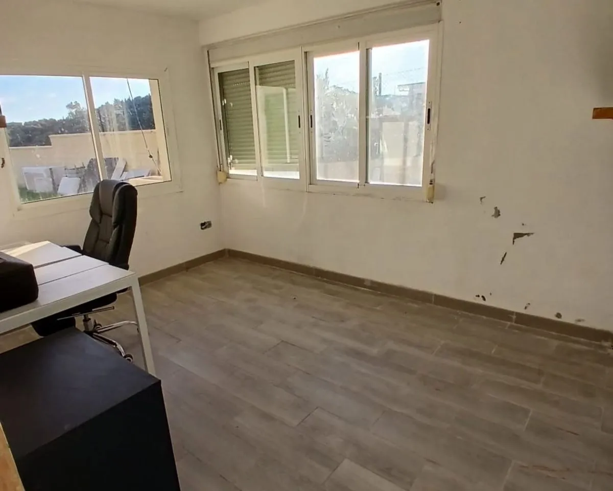 c611a9ce-afaa-490c-84a2-42cc5ebfa7a7