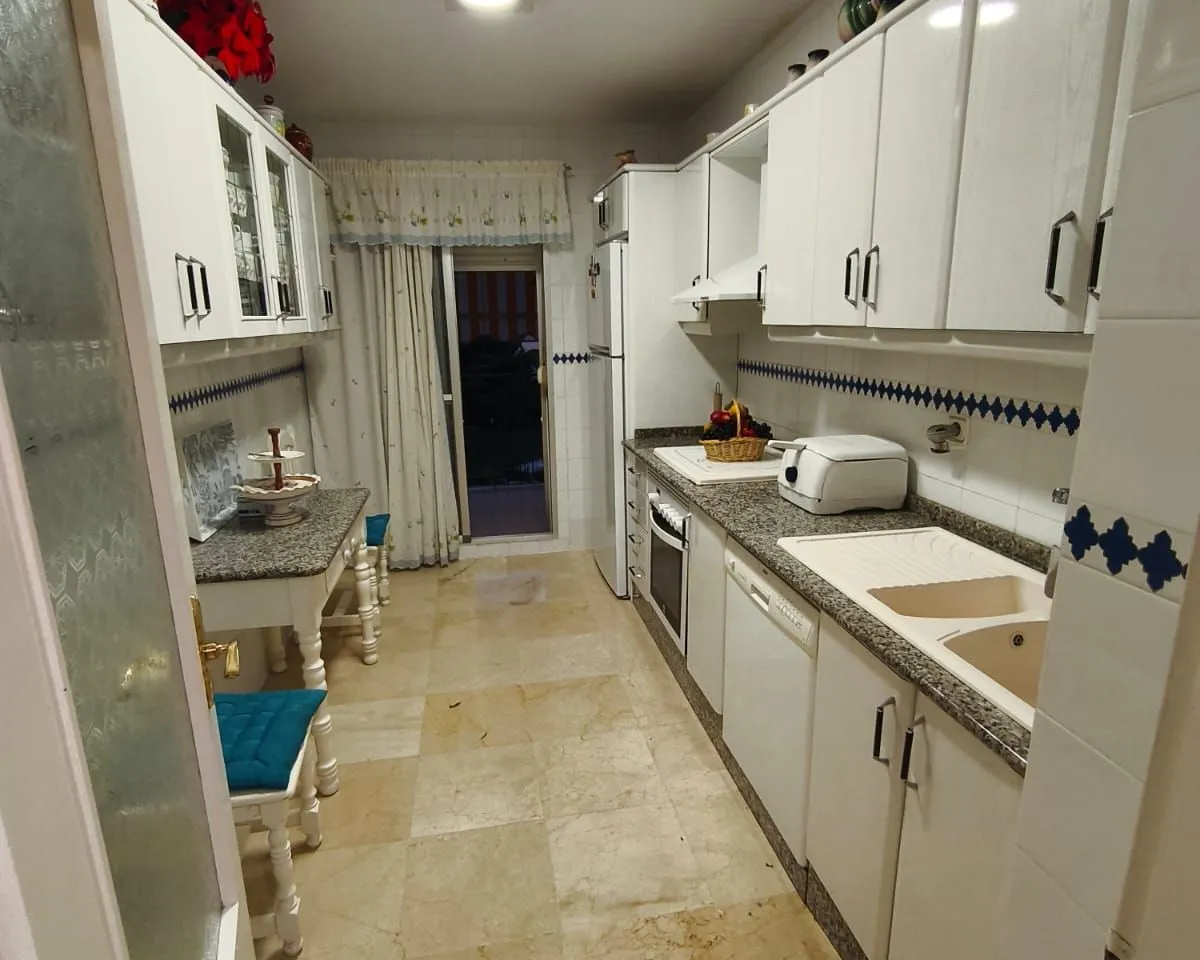 ad6853e4-994a-4137-a028-b1d55657f6d0