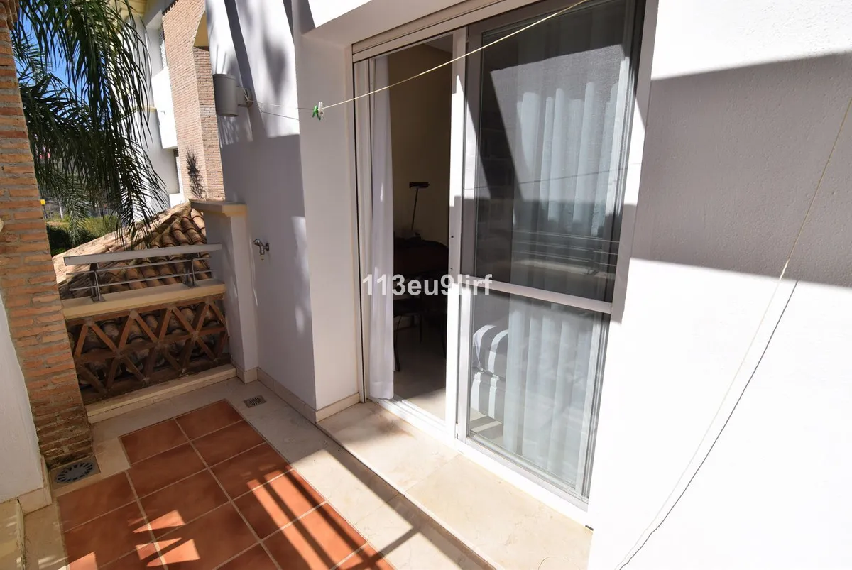 4ff15945-bec2-4eb5-93f7-cb0777da666f