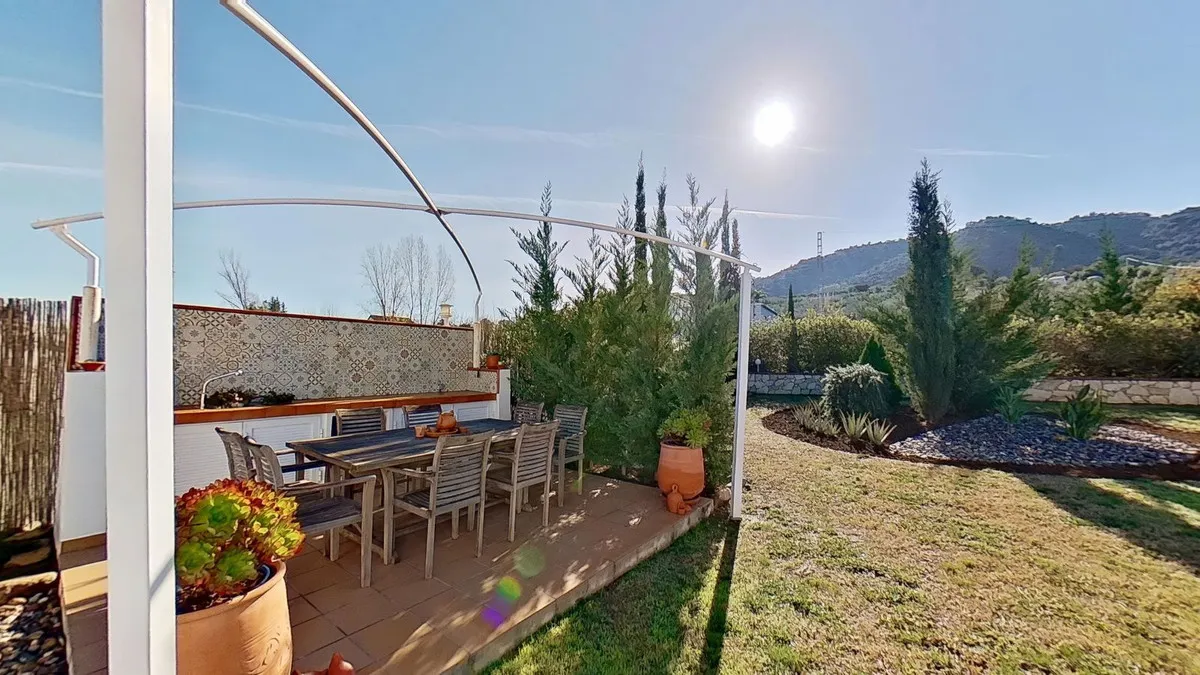 0e620c22-b212-4049-ad43-75f48bd02c54