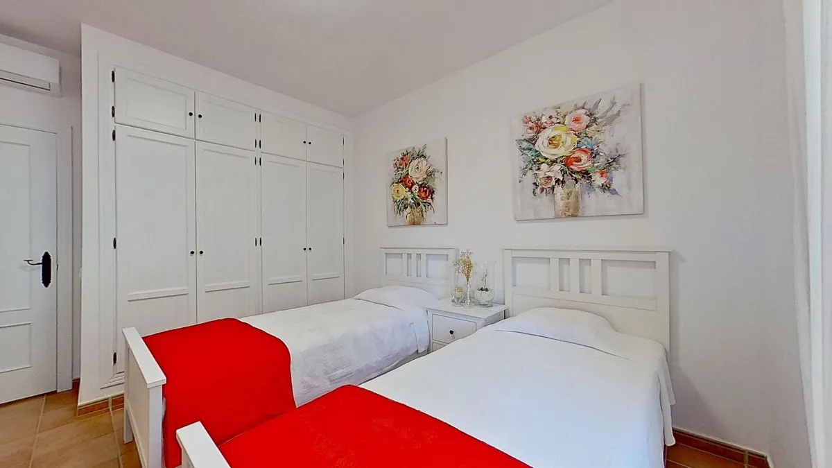 34d38977-1a2f-4bd3-98b7-371c6927f341