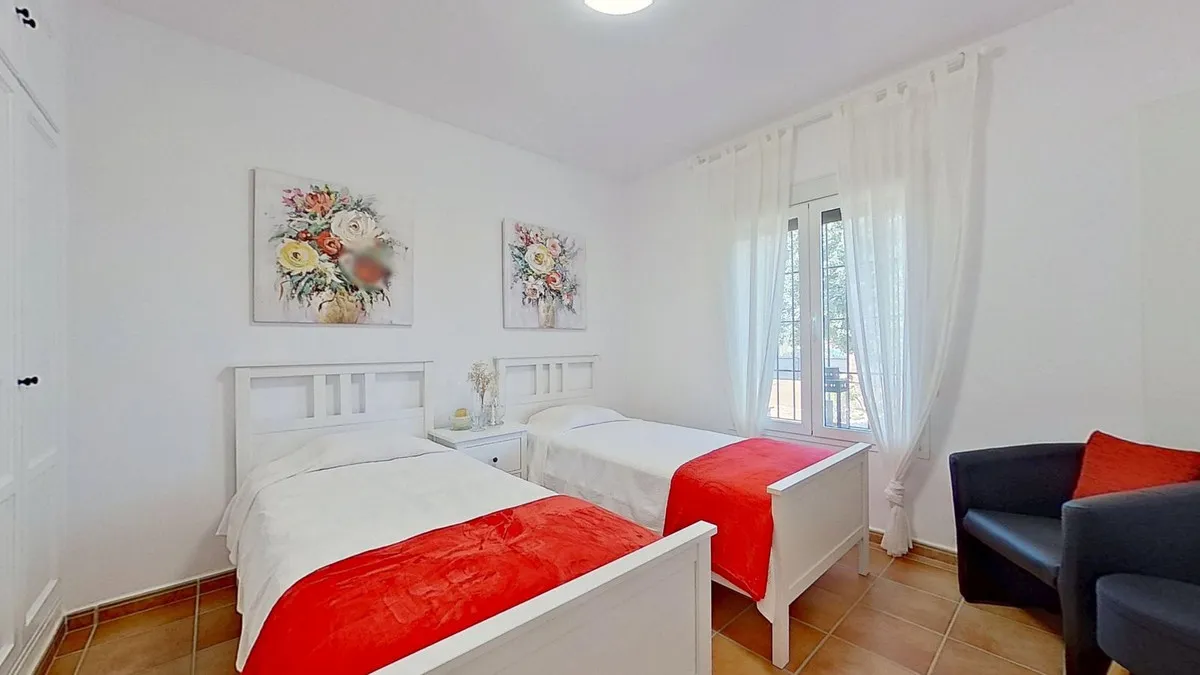 d1728db5-010f-45e7-b138-244440ca9f57