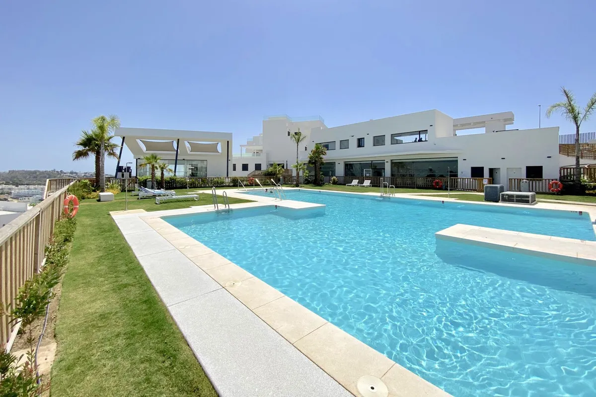 263d8966-d0f2-4506-983b-9cacdca229e0