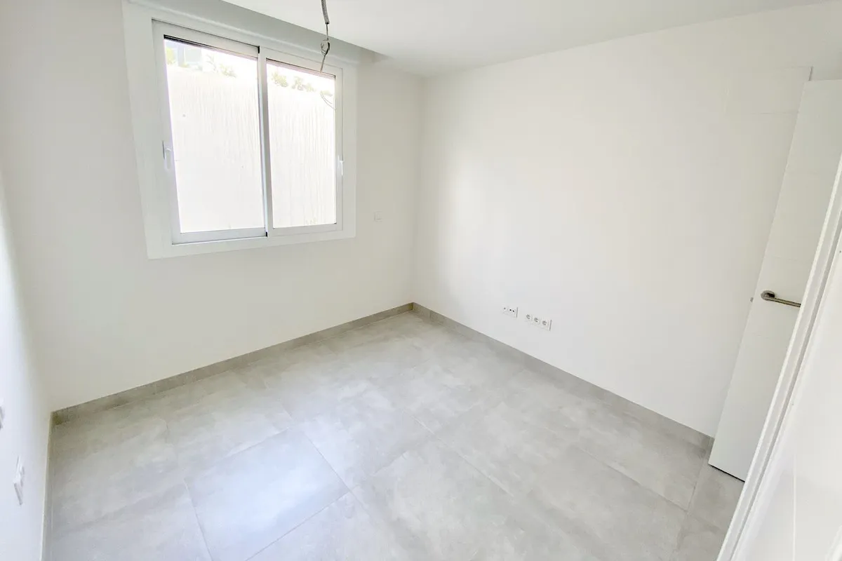 3567e10b-a50a-4daa-8ccd-912b74370408