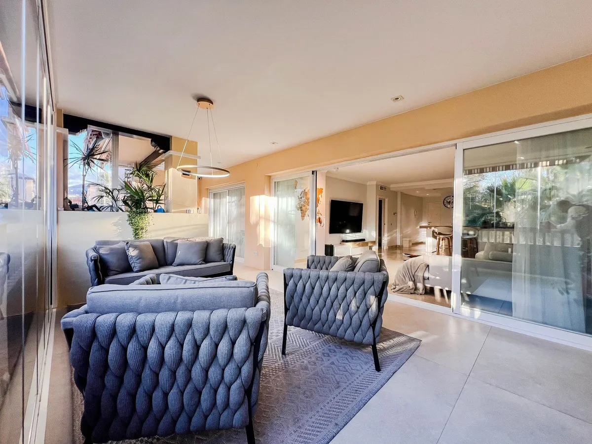 0099e1d9-2997-46ed-a137-10002bbda971