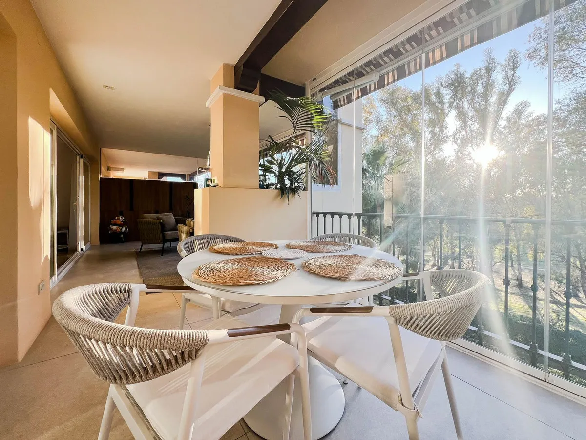 2e41ef6e-7dd6-4383-a0a5-00cecefd82ef